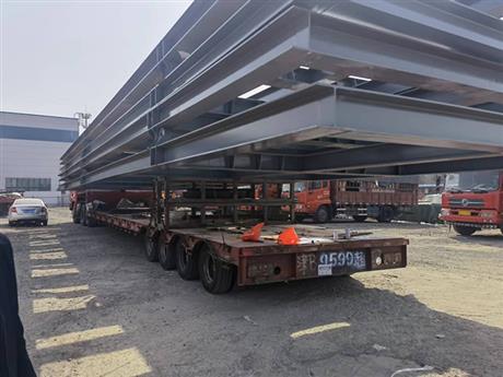 特大件運(yùn)輸車輛